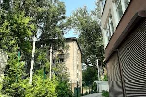 комерційна за адресою Дніпро, Кам'янська вул., 34а