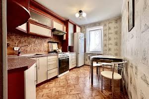 квартира за адресою Любецька вул., 11