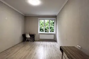 квартира за адресою Тютюнників вул. (), 10