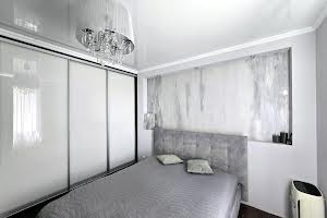 квартира за адресою Космонавтів просп., 79