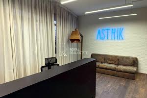комерційна за адресою Лесі Українки бульв., 23