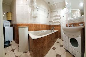 квартира за адресою Мельника, 4