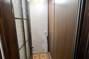квартира за адресою Космонавтів вул., 148г