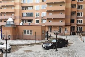 квартира за адресою Зоопаркова вул., 8