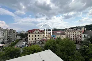 комерційна за адресою Спаська вул., 9