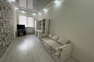 квартира за адресою Лазурна вул., 5