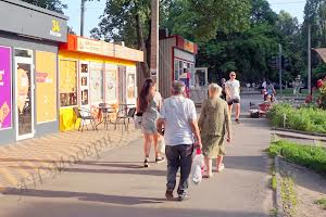 комерційна за адресою Гвардійців-Широнінців вул., 33