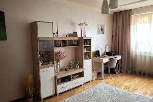 квартира за адресою Садова вул., 16