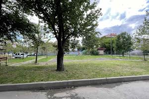 квартира за адресою Митна вул., 25-А