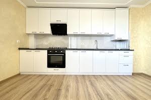 квартира за адресою Будного, 36