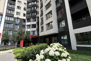 квартира за адресою Євгена Чикаленка вул., 93/1