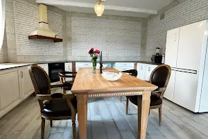 будинок за адресою Днепрова, 31Б