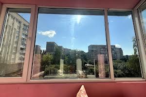 квартира за адресою Макарова, 52
