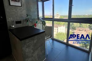 квартира за адресою пр.Металургів, 8а