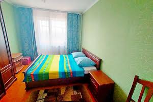 квартира за адресою Романа Шухевича вул., 18