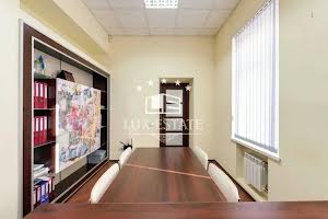 комерційна за адресою Богдана Хмельницького вул., 29/2
