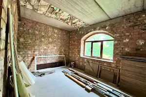 будинок за адресою Днепрова, 31Б
