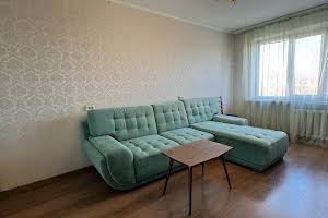 квартира за адресою Паркова вул., 76