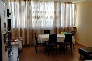 квартира за адресою Старицького вул., 20/1