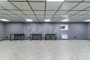 комерційна за адресою Миколи Бурачека пров. (Левітана), 4