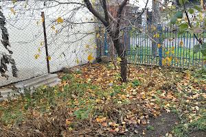дом по адресу Вчительська