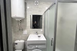 квартира за адресою Юлії Залюбовської, 26
