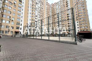 комерційна за адресою Добровольців вул. (Маршала Говорова), 8