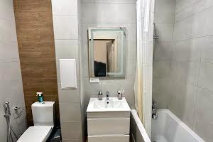 квартира за адресою Юліана Романчука вул., 4