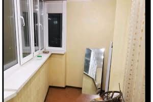 квартира за адресою Літературна вул., 12