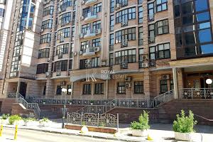 комерційна за адресою Малопідвальна вул., 14