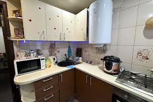квартира за адресою Радистов, 4