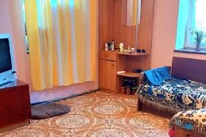 будинок за адресою с. Молодіжне, Приморська вул.