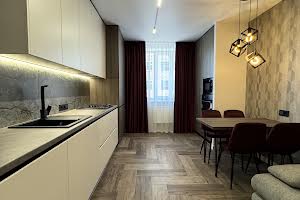 квартира за адресою Кармелюка вул., 3В