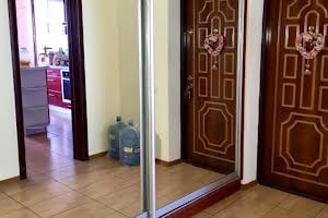 квартира за адресою Старицького вул., 20/1