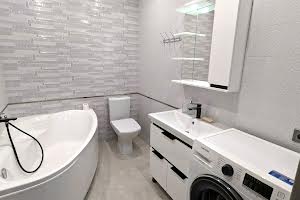 квартира за адресою Степана Бандери вул., 1е