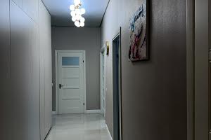 квартира по адресу Александра Олеся ул., 25