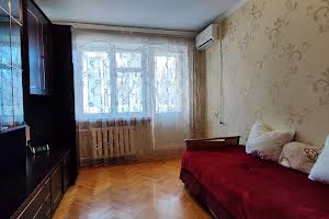 квартира за адресою Івана та Юрія Лип вул. (Гайдара), 48