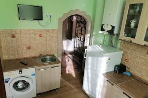квартира за адресою Якова Головацького вул., 16