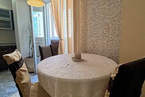 квартира за адресою Академіка Сахарова вул., 86
