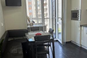 квартира за адресою Роксоляни вул., 43б