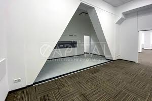 комерційна за адресою Охтирський пров., 5