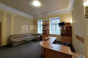 комерційна за адресою Лютеранська вул., 11-А