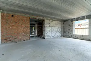 дом по адресу Центральна ул.