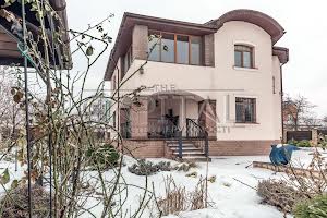 будинок за адресою Лугова вул.