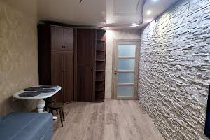 квартира за адресою Каденюка вул., 10