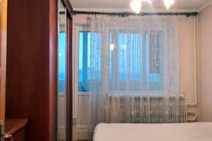 квартира за адресою Нескорених вул. (Героїв Праці), 12д
