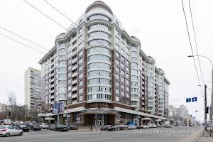 комерційна за адресою Антоновича вул. (Горького), 131