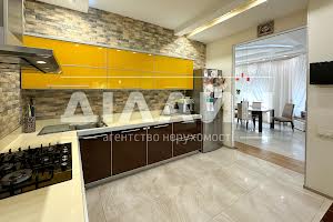 будинок за адресою Бородинська вул., 757