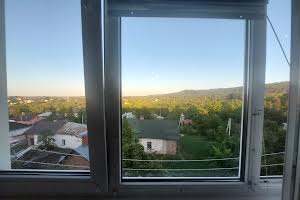 квартира за адресою Олександра Довженка вул., 8