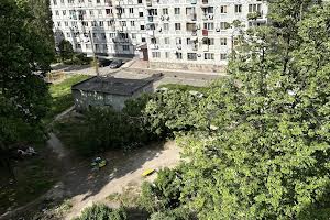 квартира за адресою Тополина вул., 22